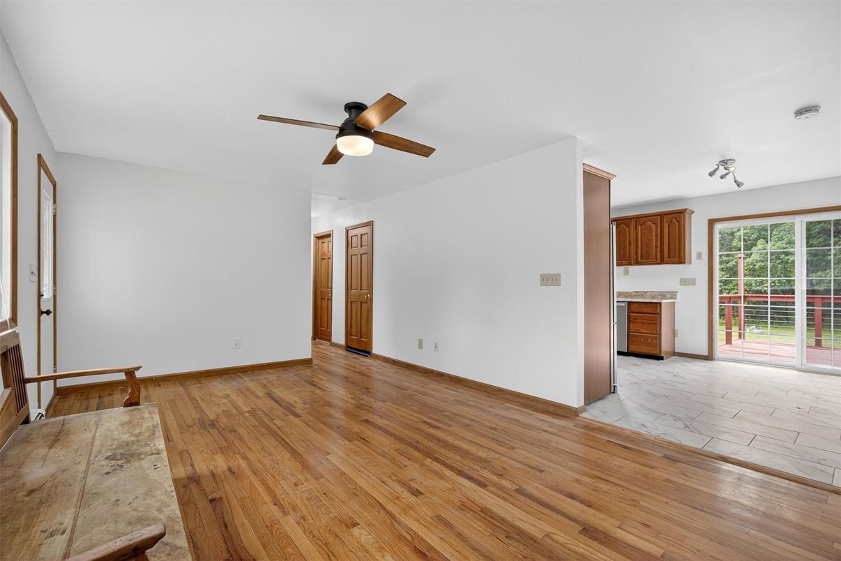 Empty room, Interior, Kitchen, Wood Texture Flooring