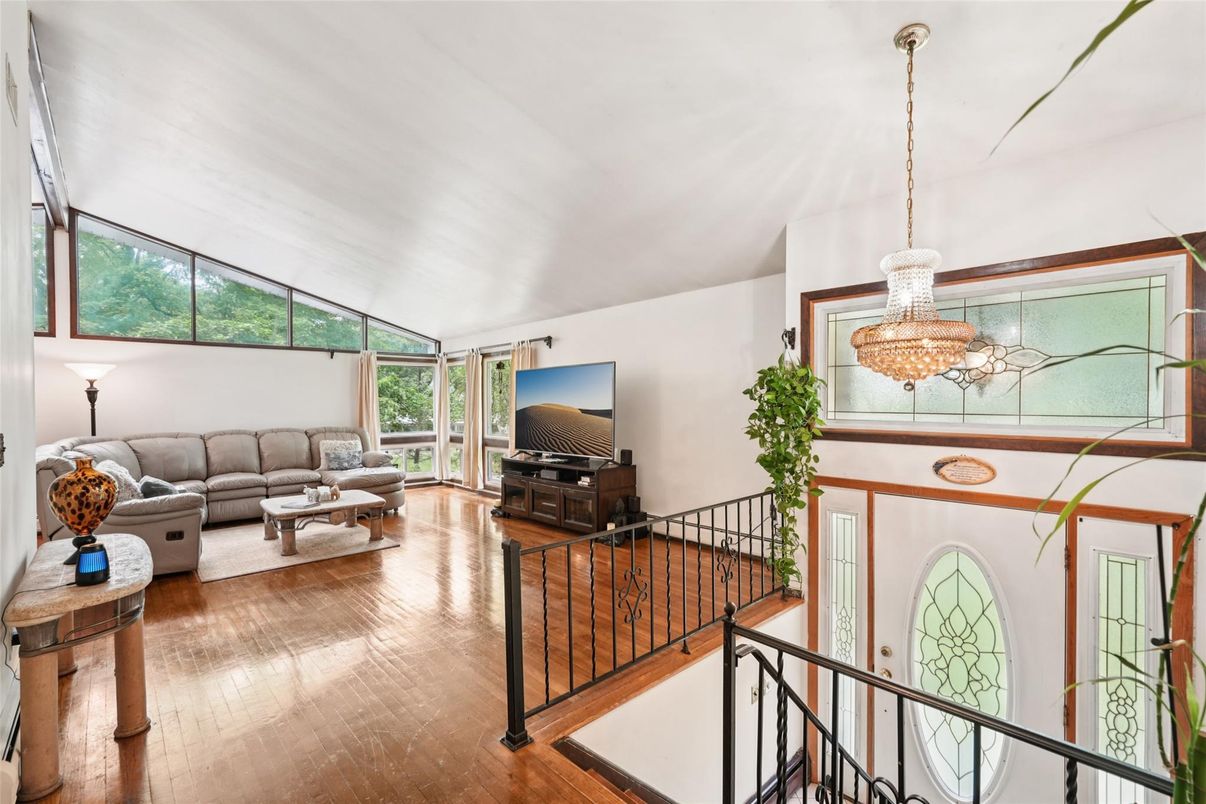 Chandelier, Interior, Living room, Wood Texture Flooring