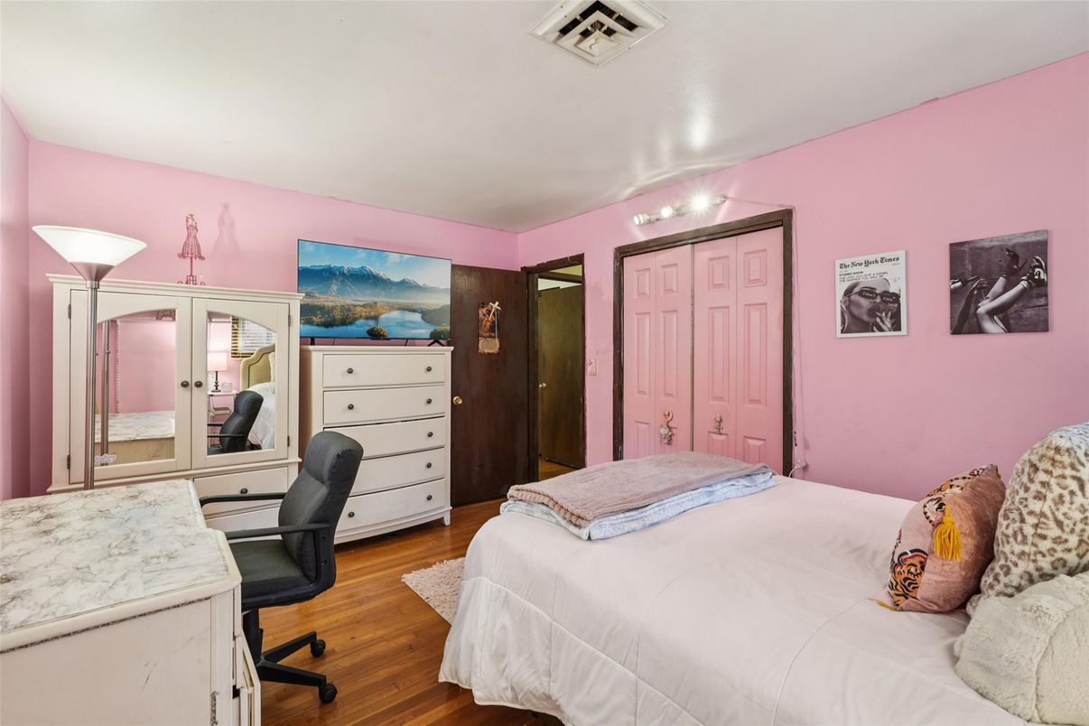Bedroom, Home Office, Interior, Wood Texture Flooring