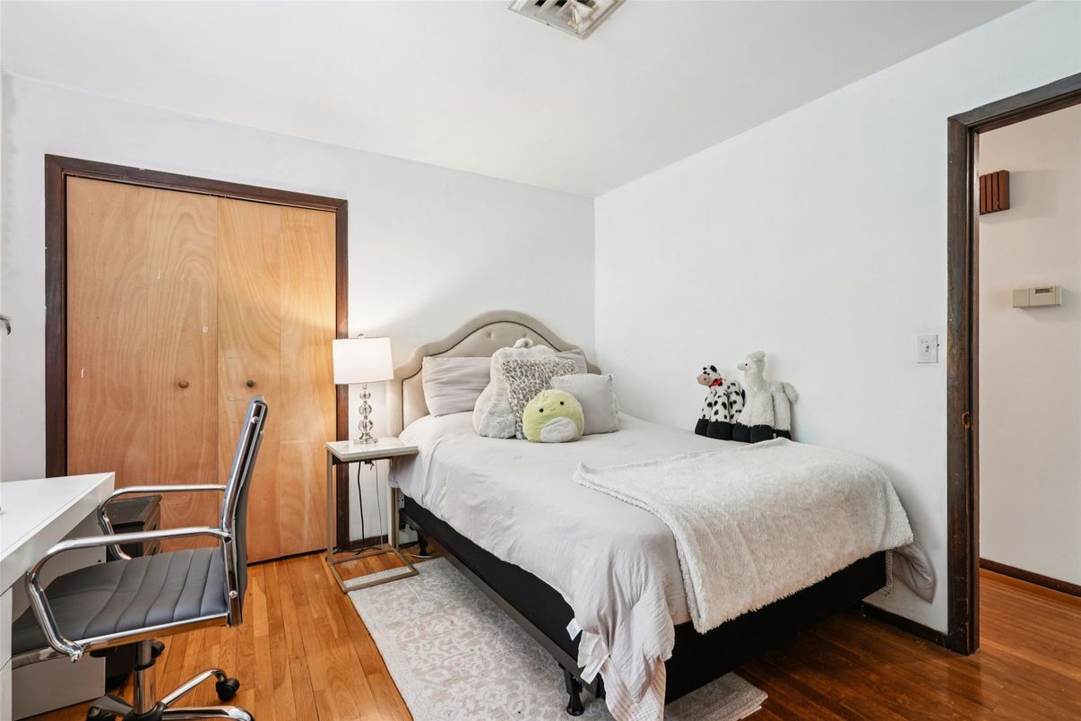 Bedroom, Home Office, Interior, Wood Texture Flooring