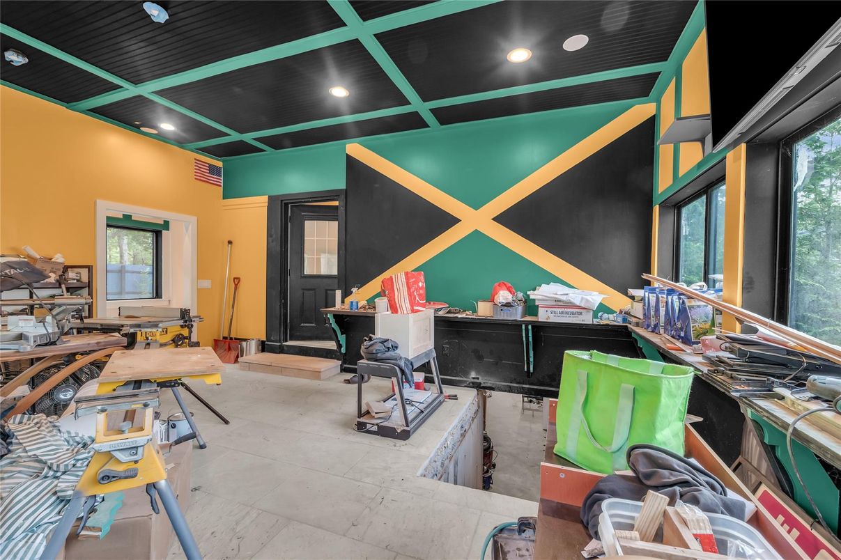 Interior, Recessed Lighting