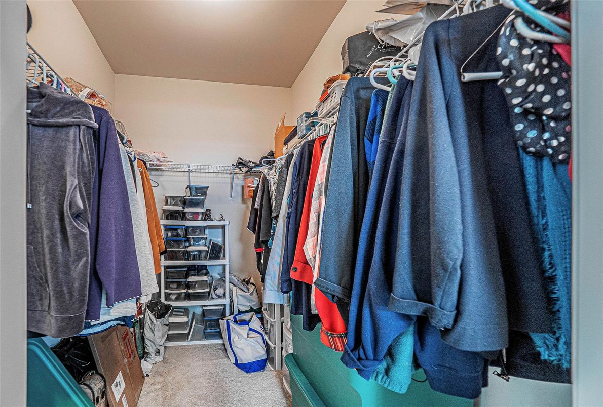 Interior, Walk-in Closets