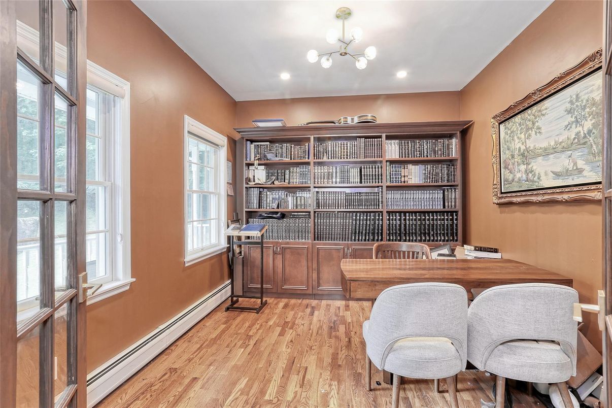 Home Office, Interior, Recessed Lighting, Wood Texture Flooring