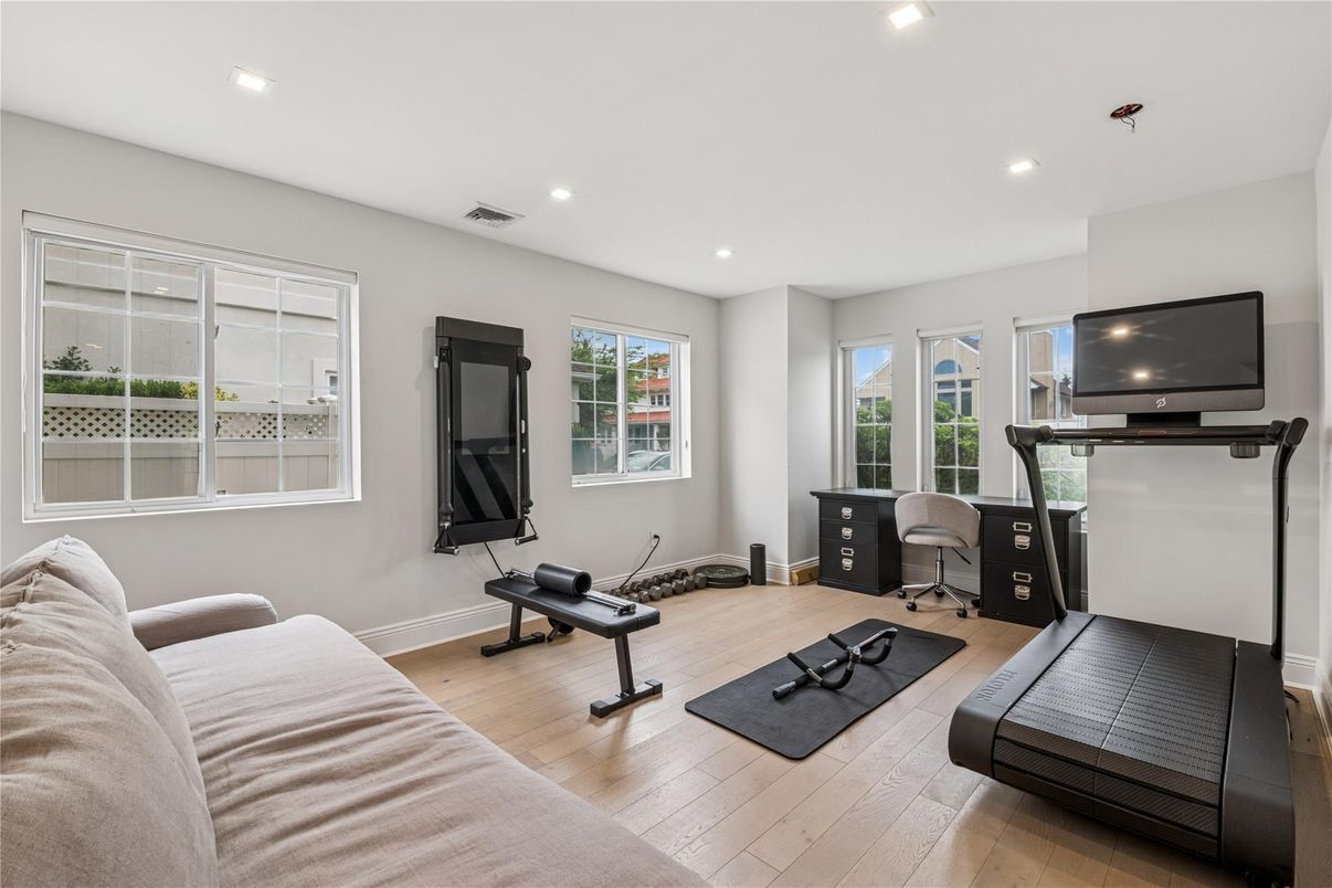 Fitness Equipment, Home Office, Interior, Recessed Lighting, Wood Texture Flooring