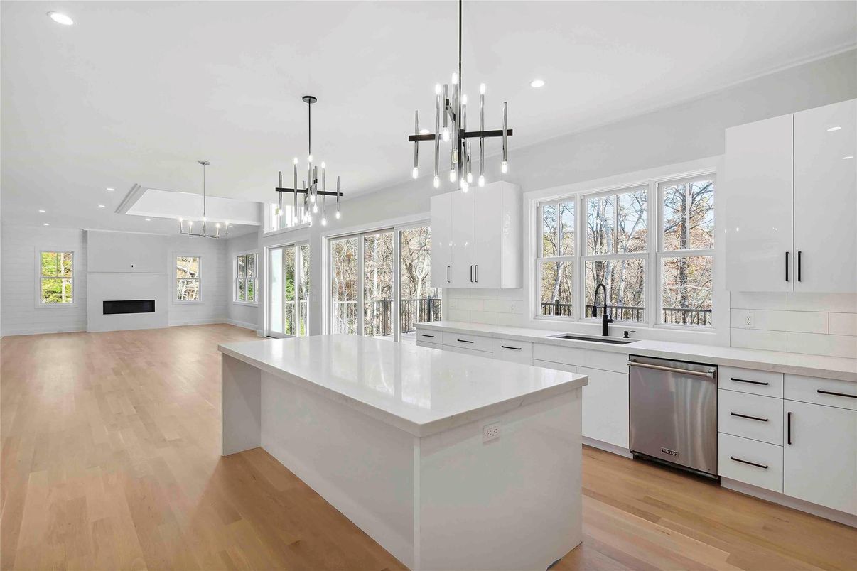 Interior, Kitchen, Pendant Lights, Recessed Lighting, Wood Texture Flooring