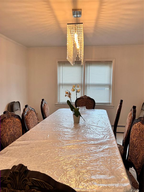 Chandelier, Dining room, Interior