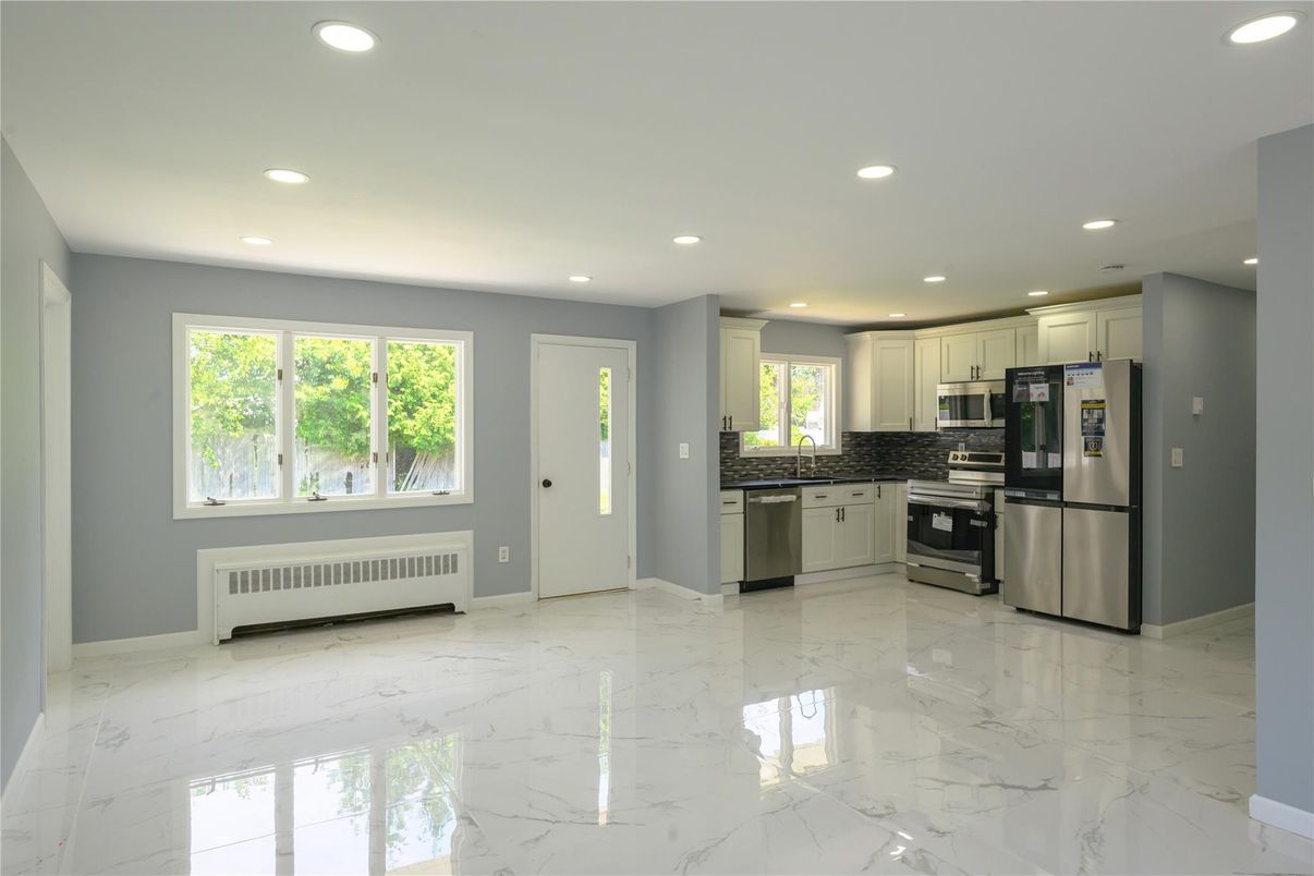 Interior, Kitchen, Marble, Recessed Lighting, Stainless Steel Appliances
