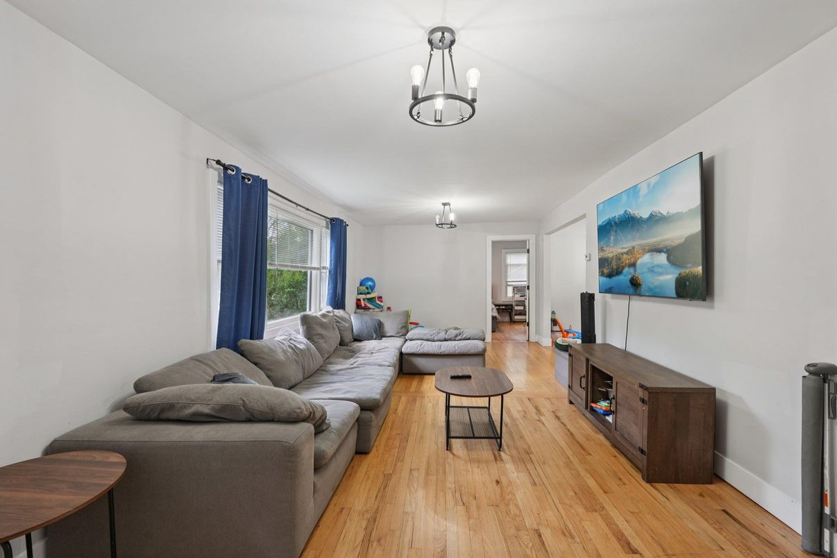 Chandelier, Interior, Living room, Wood Texture Flooring