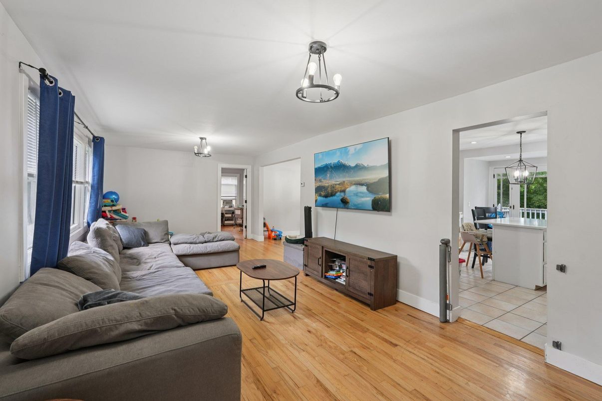 Chandelier, Fireplace, Interior, Kitchen, Living room, Pendant Lights, Wood Texture Flooring