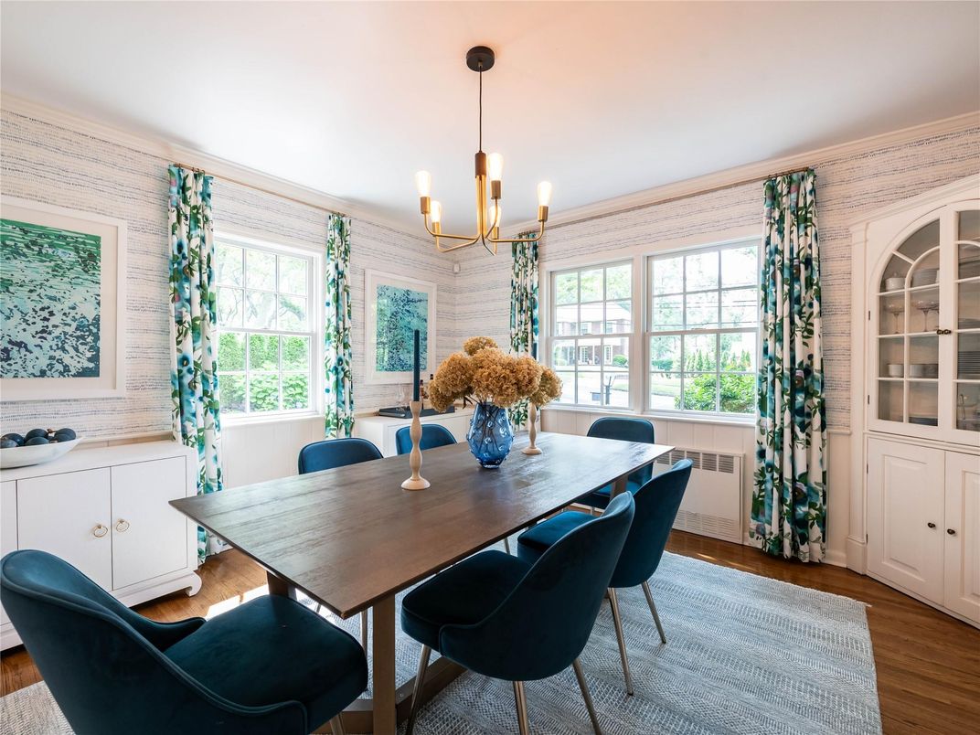Chandelier, Dining room, Interior, Wood Texture Flooring