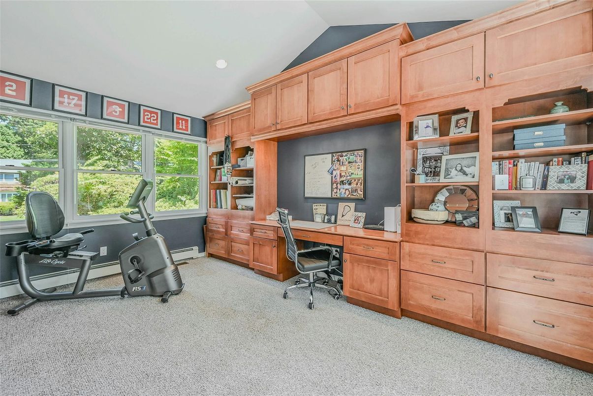 Fitness Equipment, Home Office, Interior, Recessed Lighting