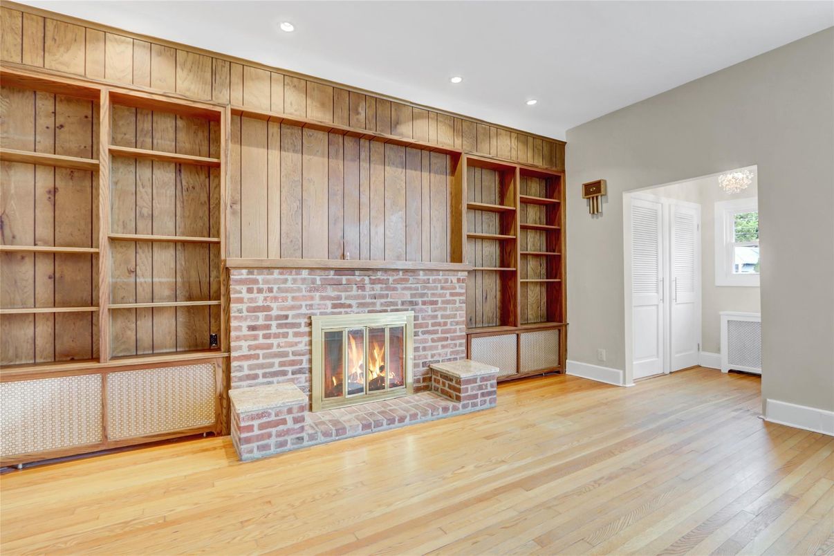 Fireplace, Interior, Recessed Lighting, Wood Texture Flooring