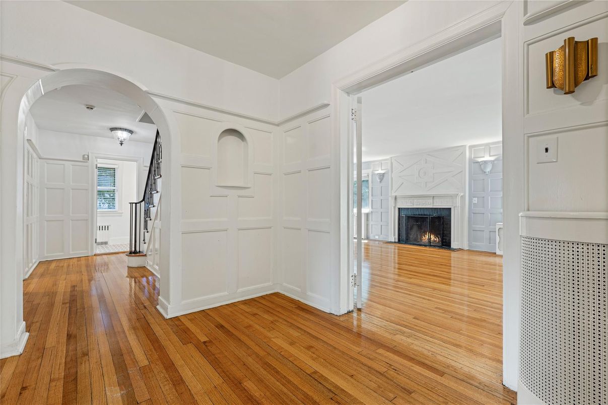 Empty room, Fireplace, Interior, Wood Texture Flooring