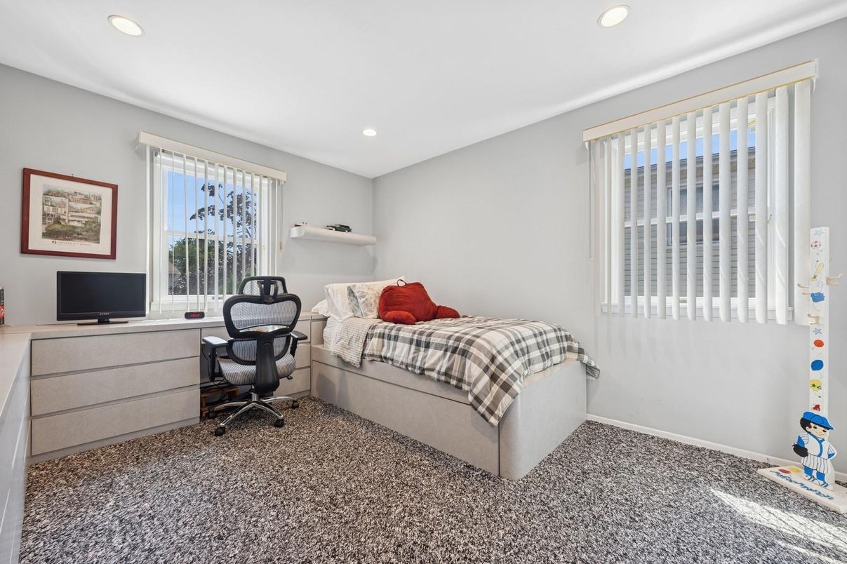 Bedroom, Home Office, Interior, Recessed Lighting