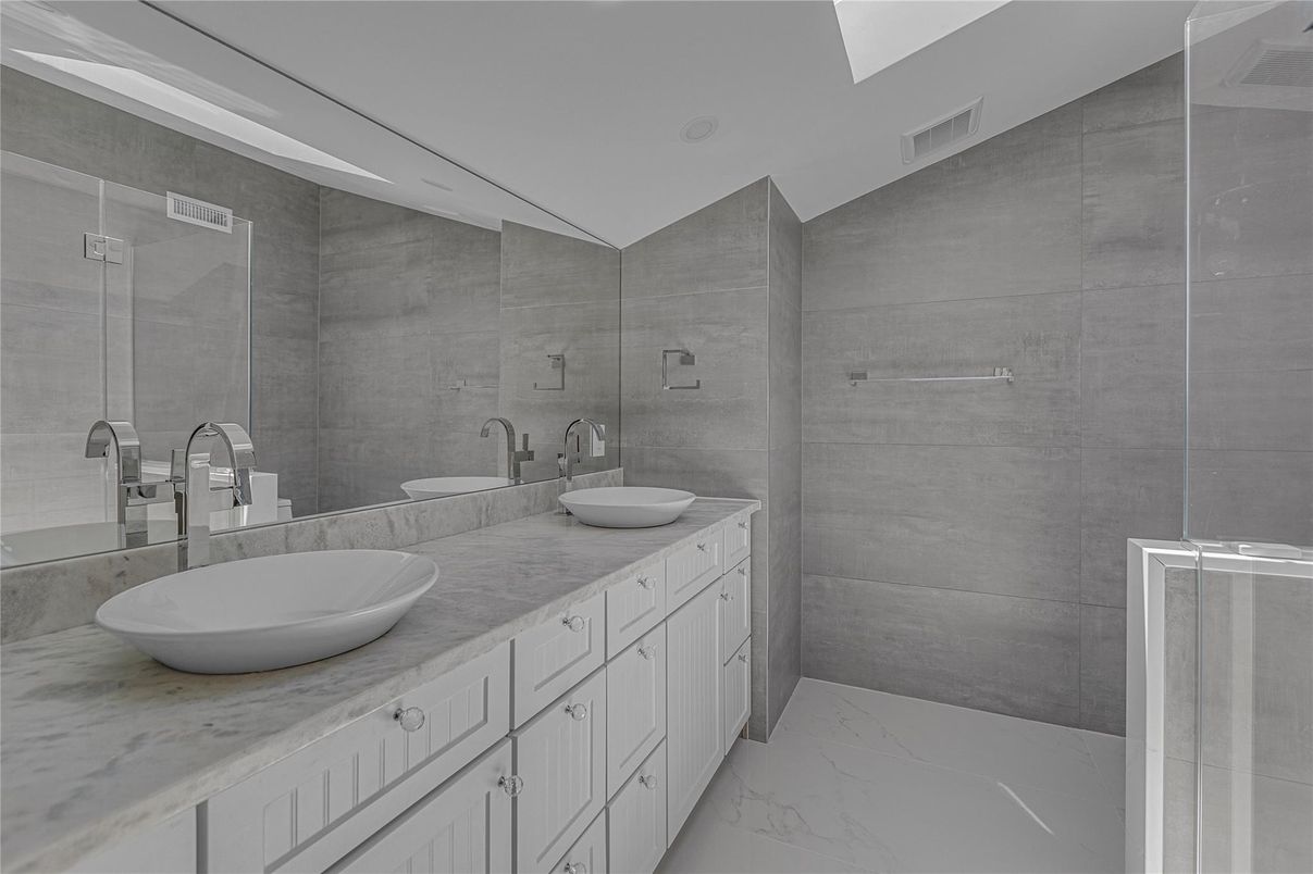 Bathroom, Dual Sink Vanities, Interior, Marble