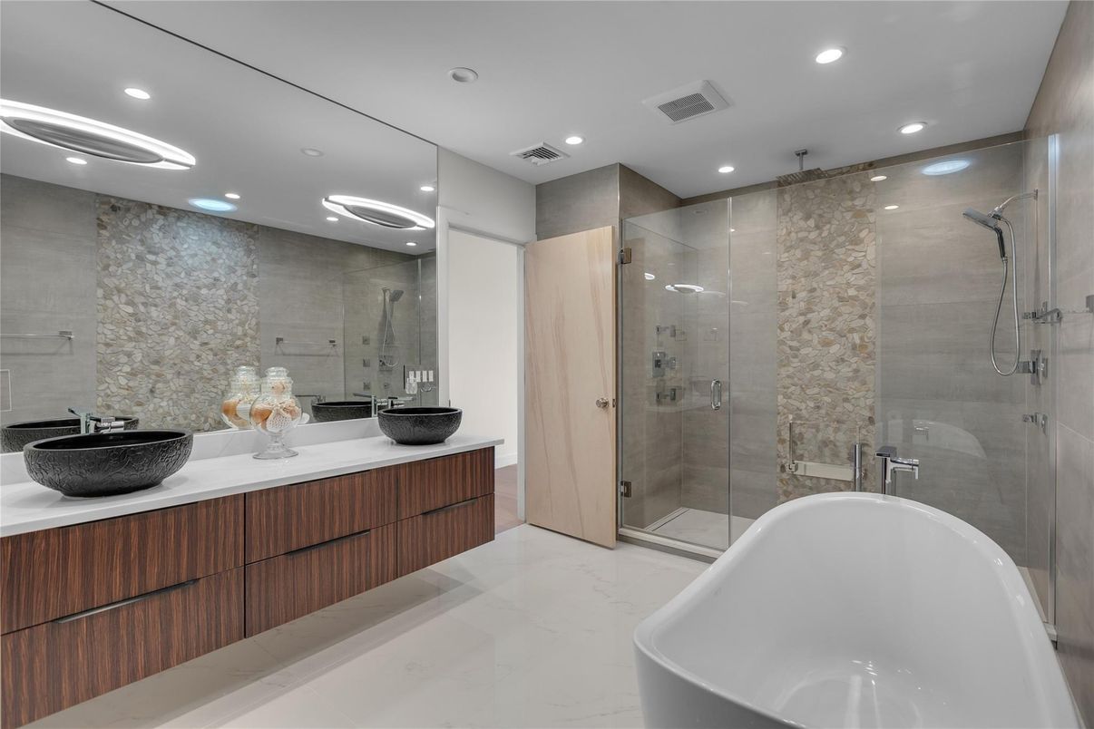 Bathroom, Dual Sink Vanities, Free Standing Baths, Glass Shower, Interior, Marble, Recessed Lighting