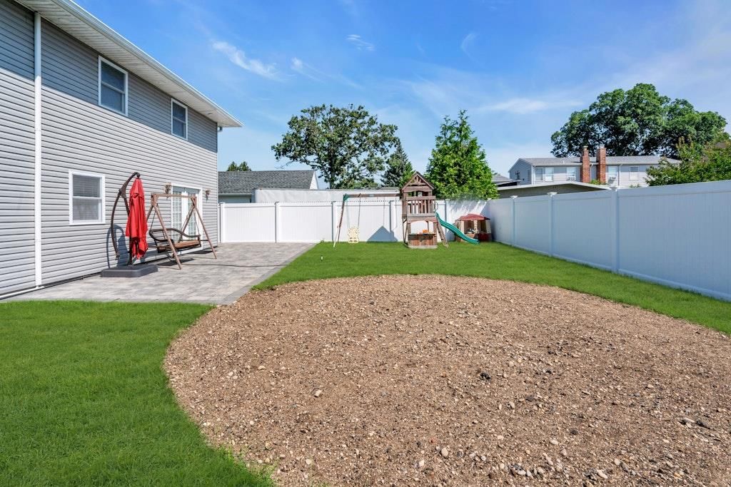 Backyard, Exterior, Playground