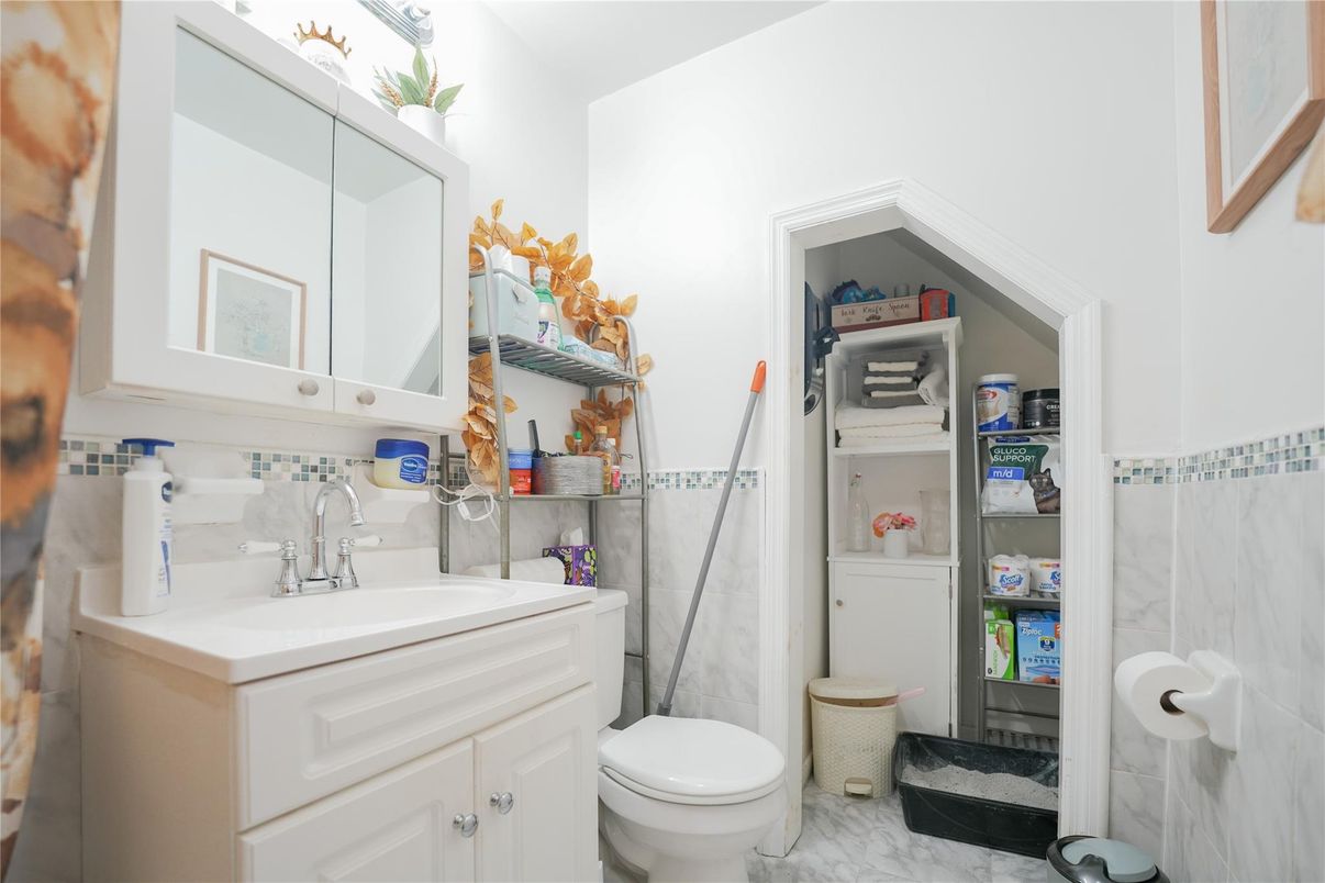 Bathroom, Interior, Marble
