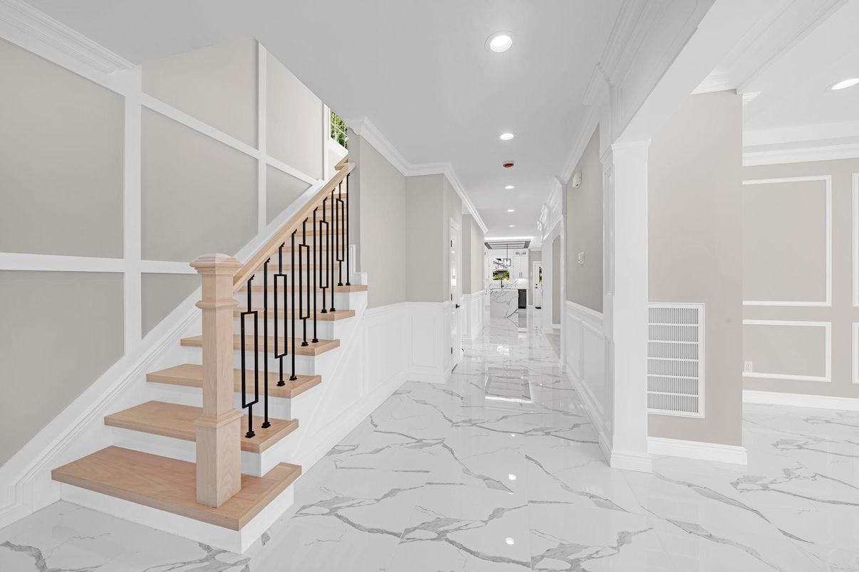 Interior, Marble, Recessed Lighting