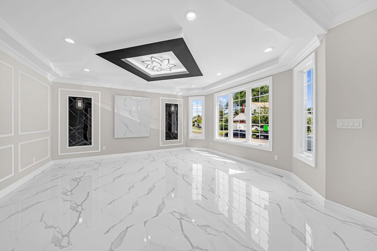 Empty room, Interior, Marble, Recessed Lighting
