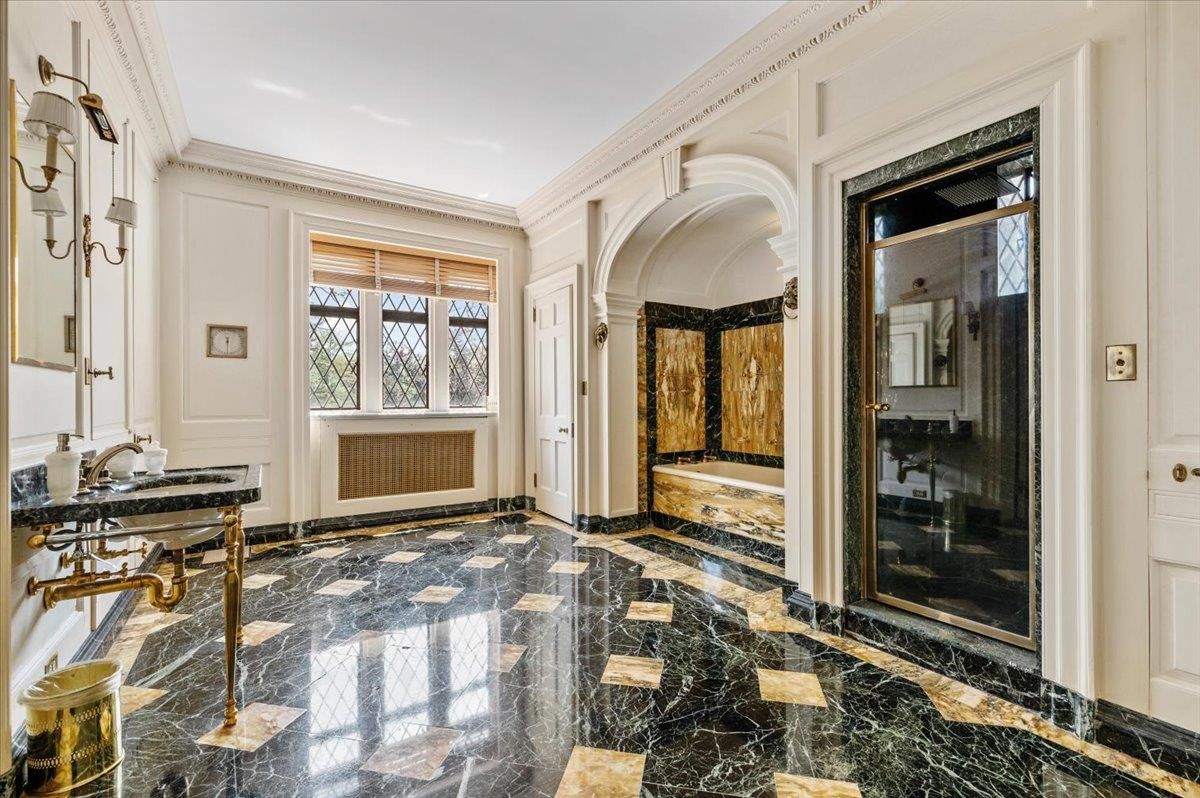 Interior, Marble