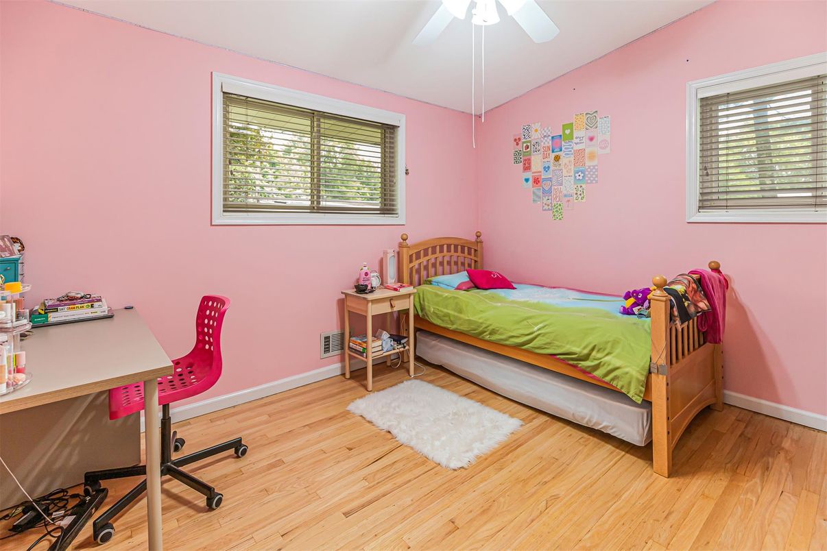 Bedroom, Home Office, Interior, Wood Texture Flooring