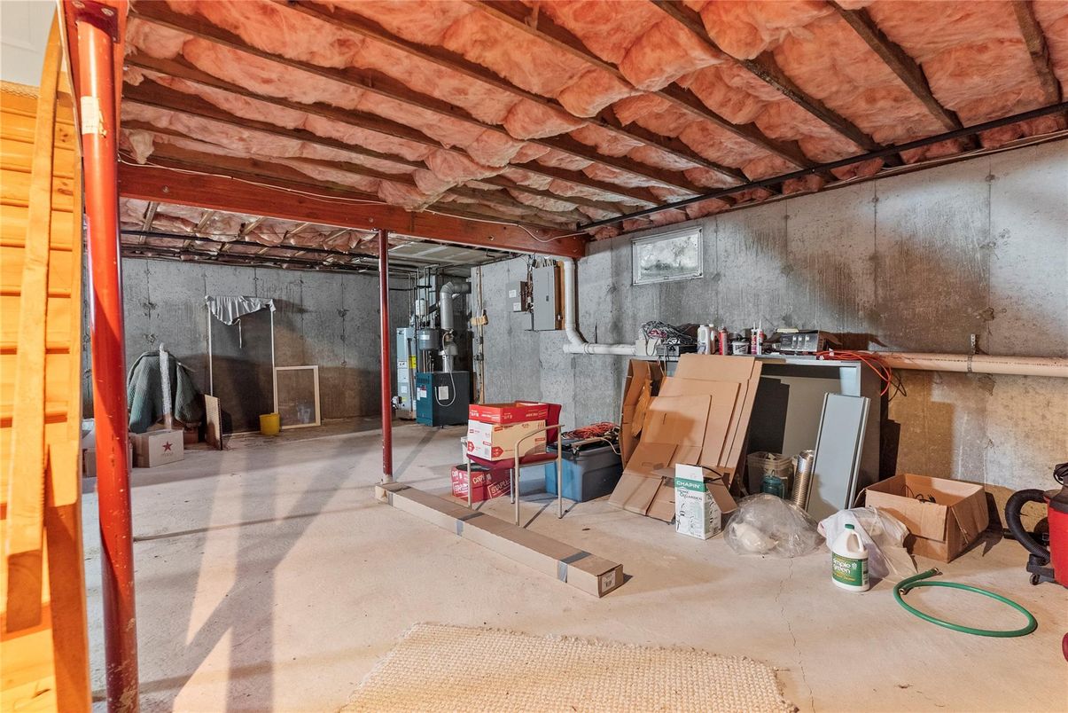 Interior, Wooden Beams