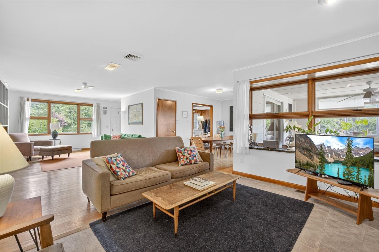Dining room, Interior, Living room, Wood Texture Flooring