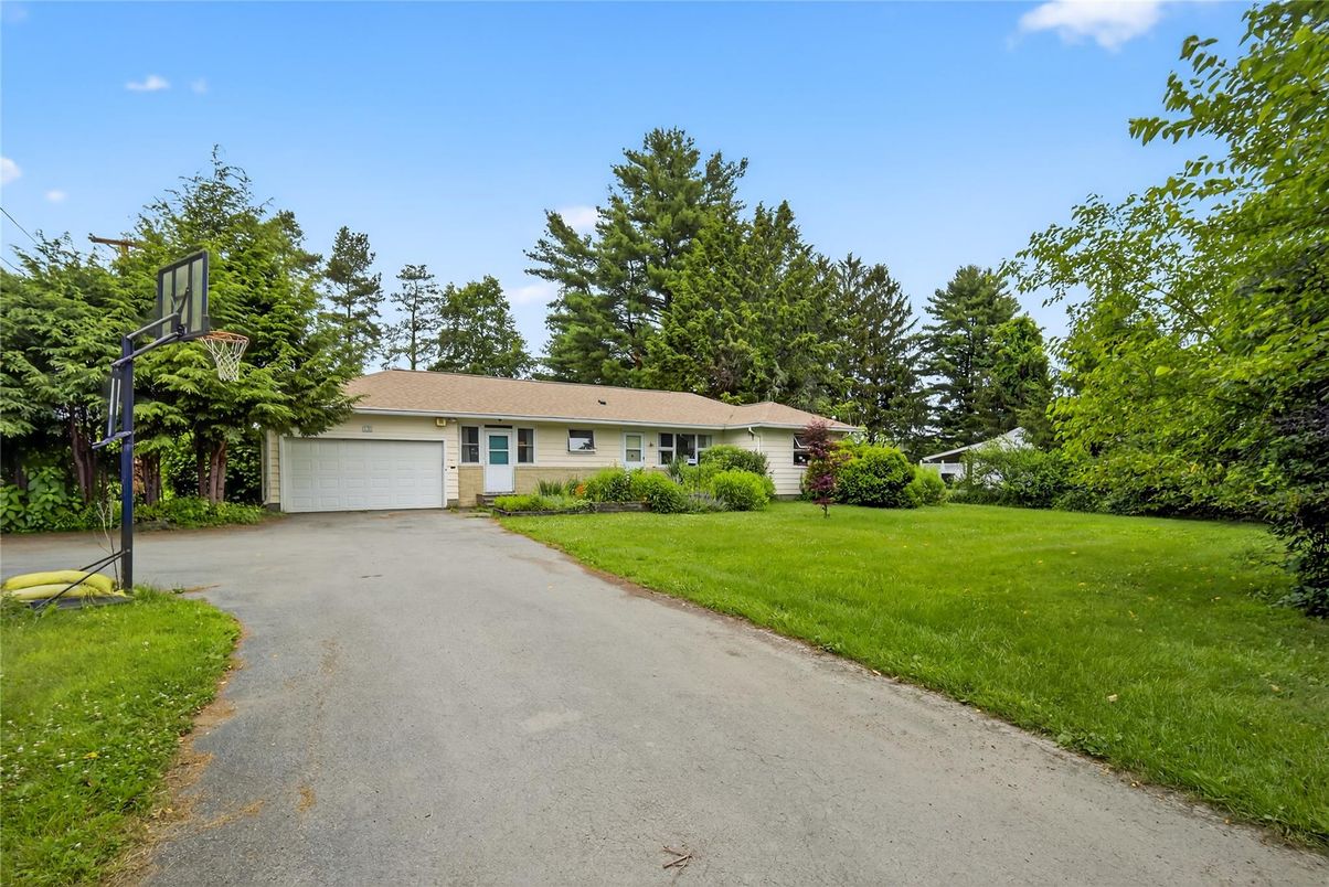 Attached, Backyard, Exterior, Facade, Ranch