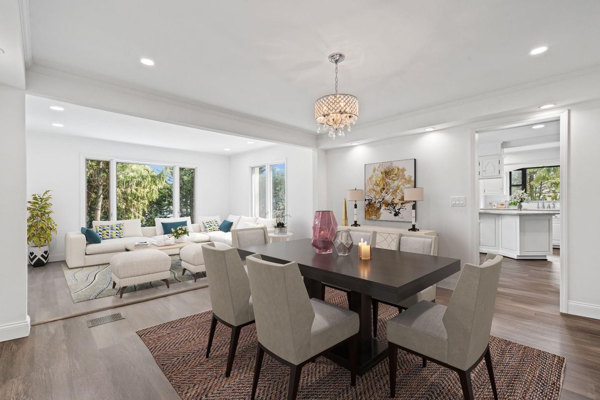 Chandelier, Dining room, Interior, Living room, Recessed Lighting, Wood Texture Flooring