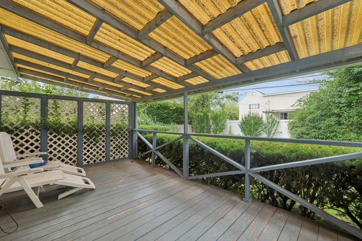 Interior, Sun Room, Wood Texture Flooring