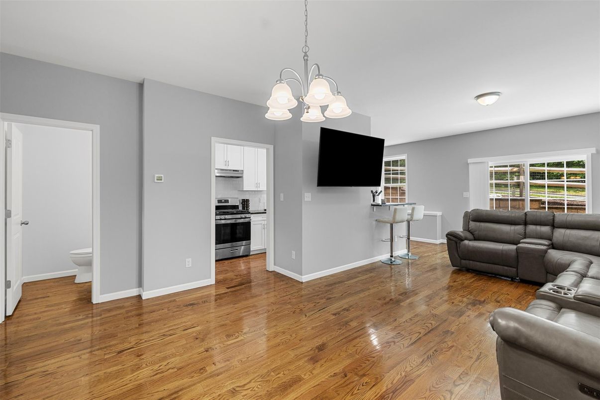 Chandelier, Interior, Kitchen, Living room, Stainless Steel Appliances, Wood Texture Flooring