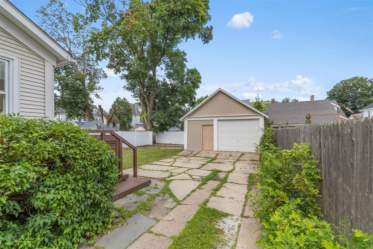 Backyard, Detached Garage, Exterior
