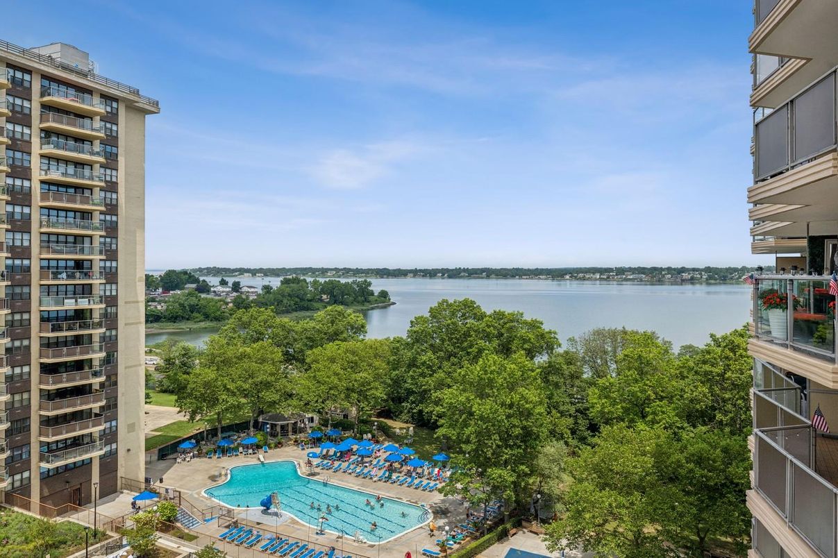 Water, Exterior, Pool, Other