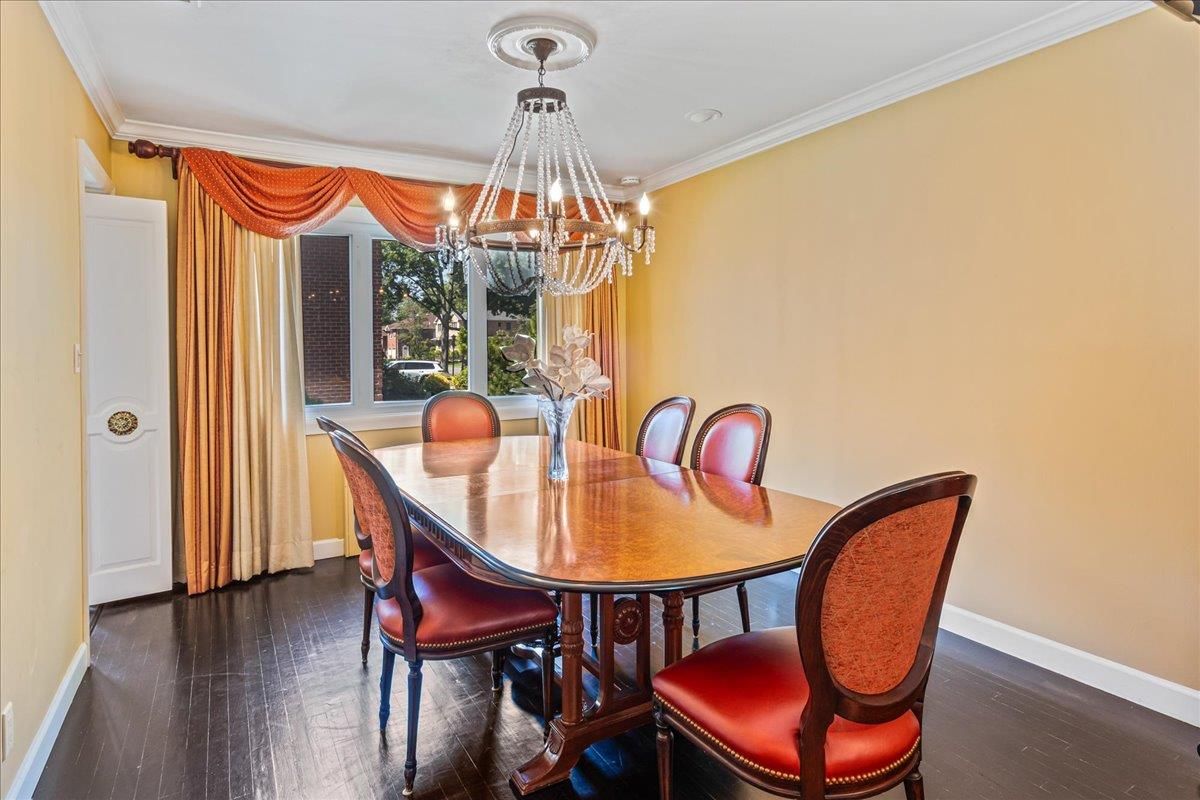 Chandelier, Dining room, Interior, Wood Texture Flooring