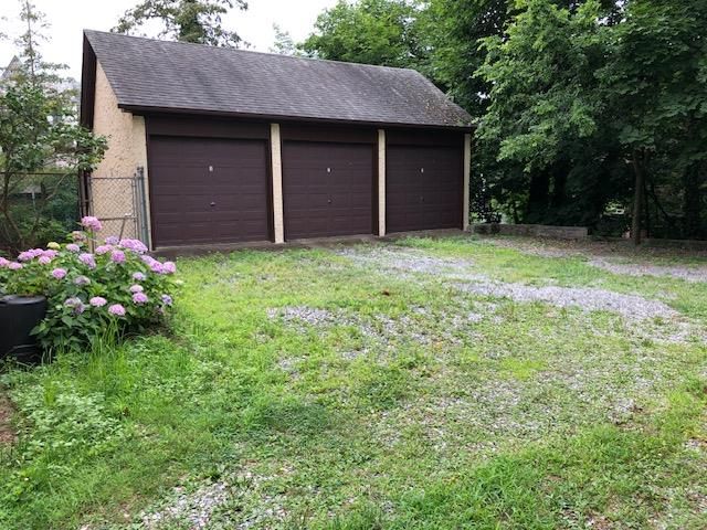 Backyard, Detached Garage, Exterior