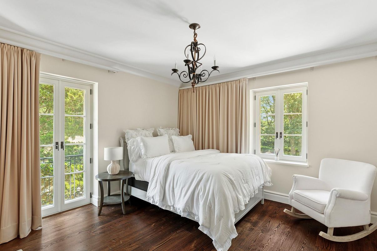Bedroom, Chandelier, Interior, Wood Texture Flooring