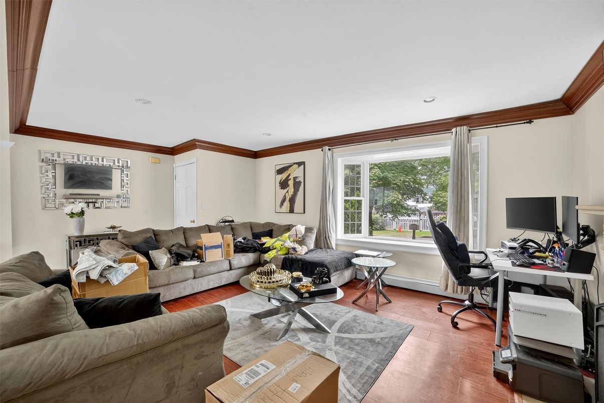 Home Office, Interior, Living room, Recessed Lighting, Wood Texture Flooring