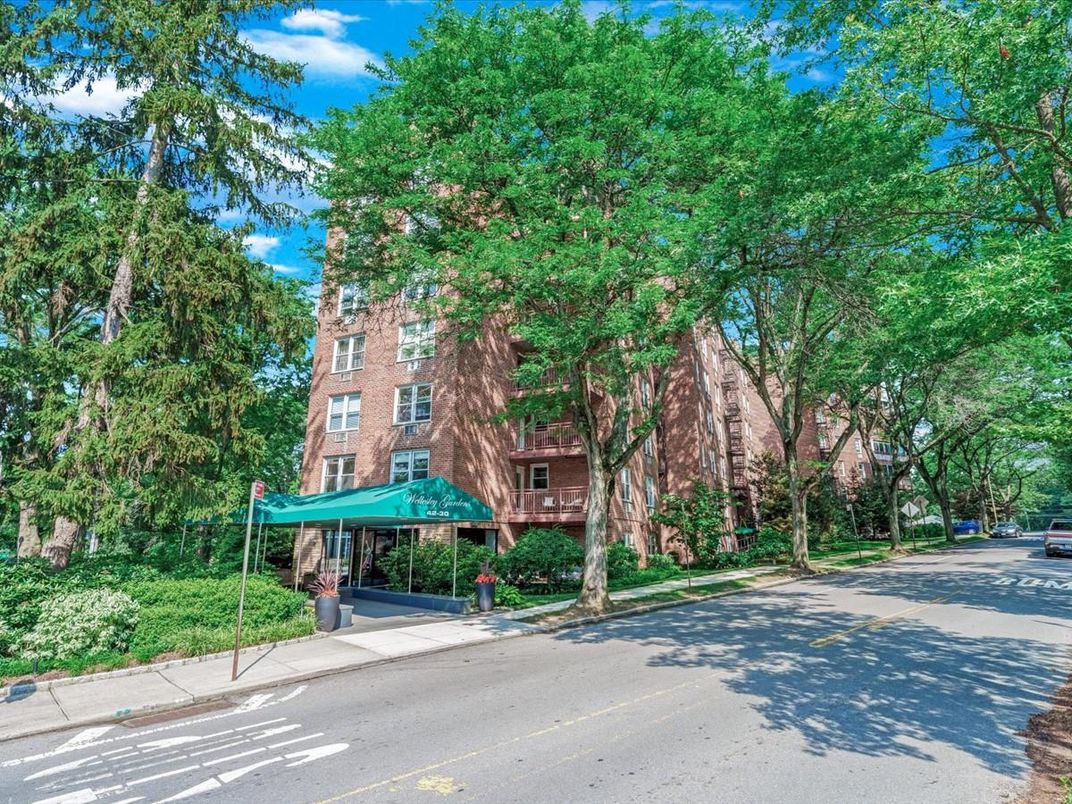 Exterior, Facade, Brick Facade, Condo Building