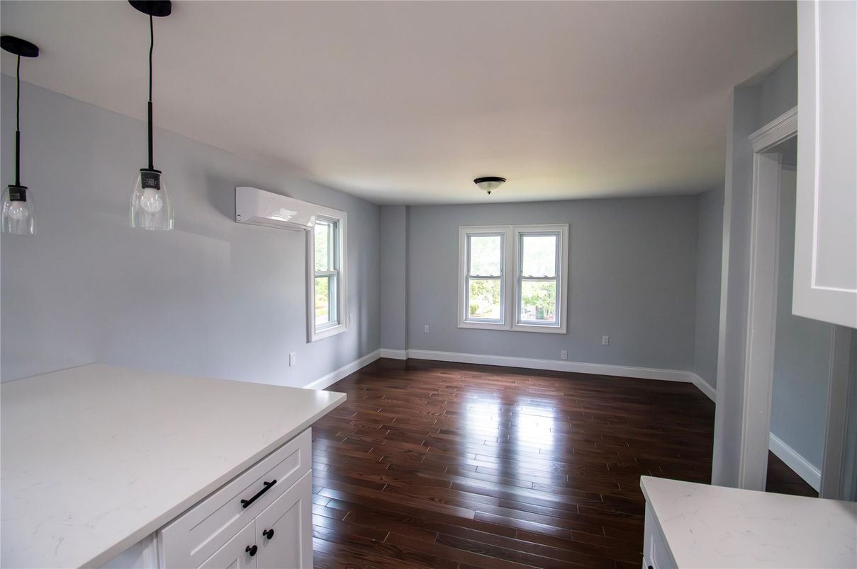 Empty room, Interior, Pendant Lights, Wood Texture Flooring