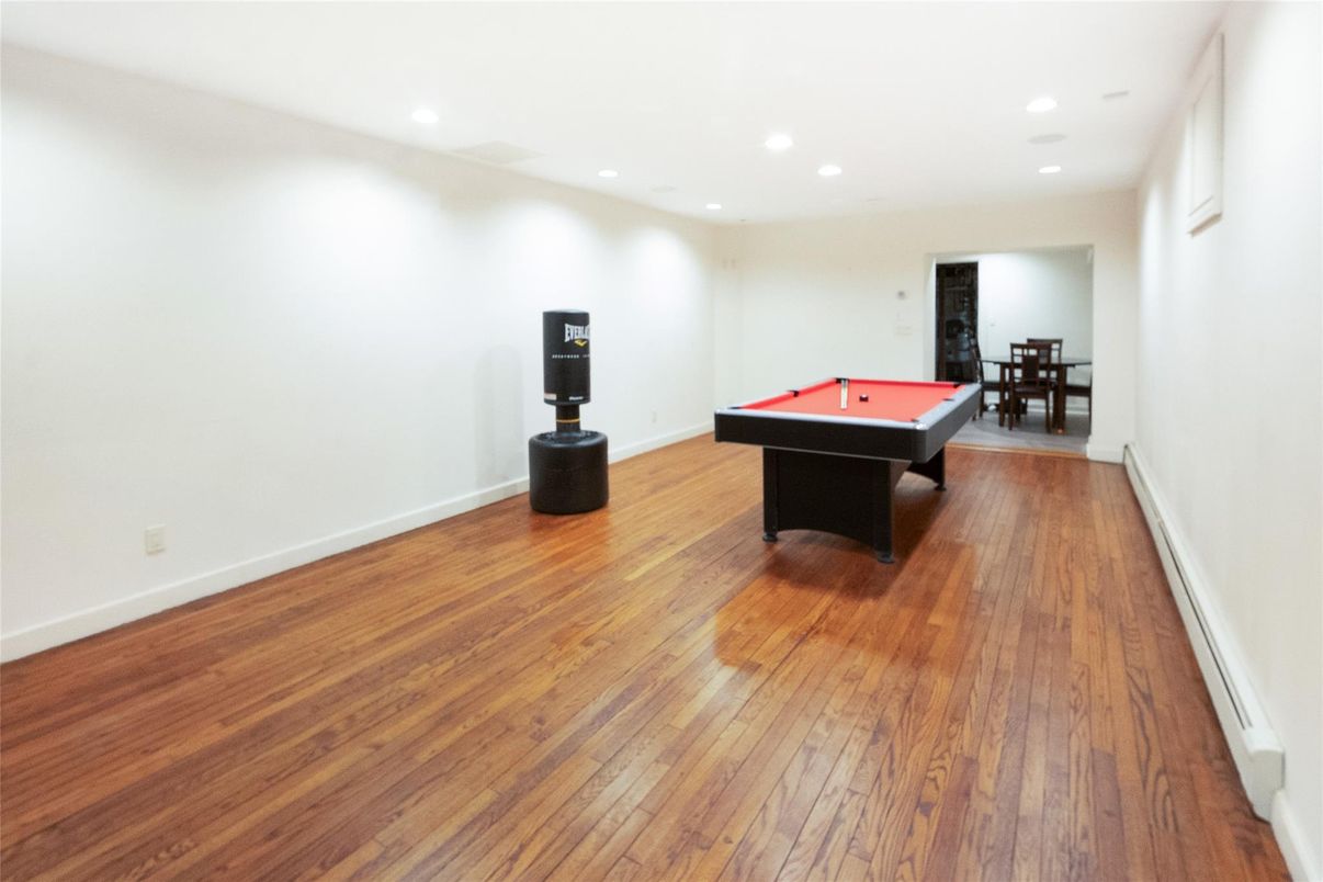 Billiard Table, Game Room, Interior, Recessed Lighting, Wood Texture Flooring