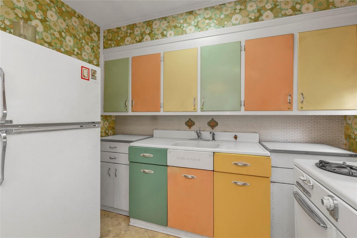 Interior, Kitchen