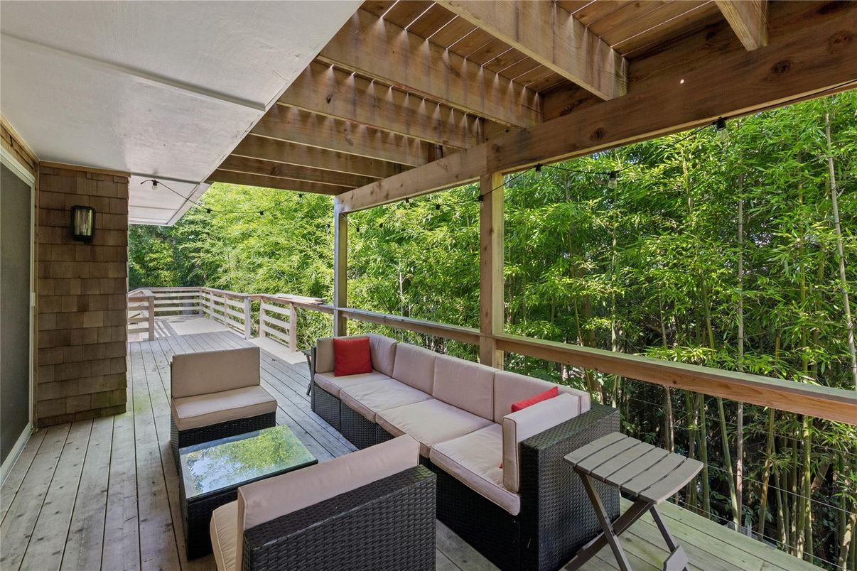 Exterior, Wood Texture Flooring