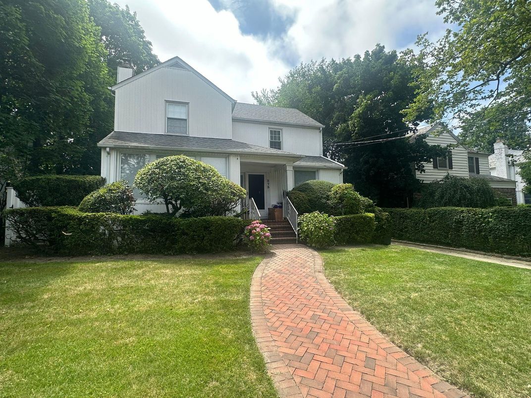 Backyard, Exterior, Facade, Farmhouse
