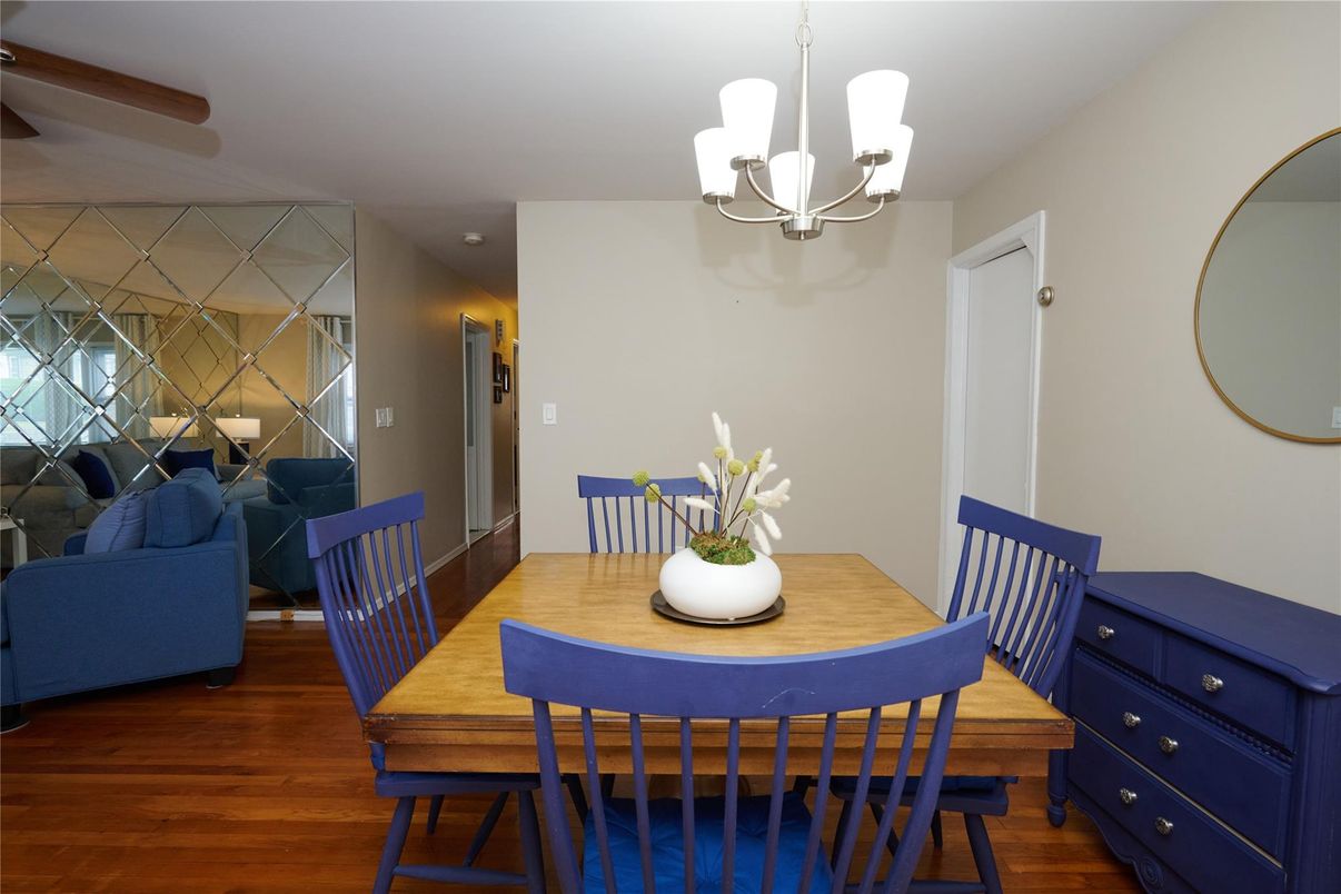 Chandelier, Dining room, Interior, Living room, Wood Texture Flooring