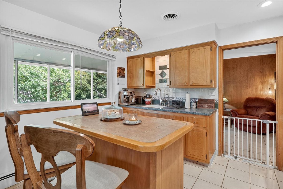 Interior, Kitchen, Pendant Lights, Recessed Lighting