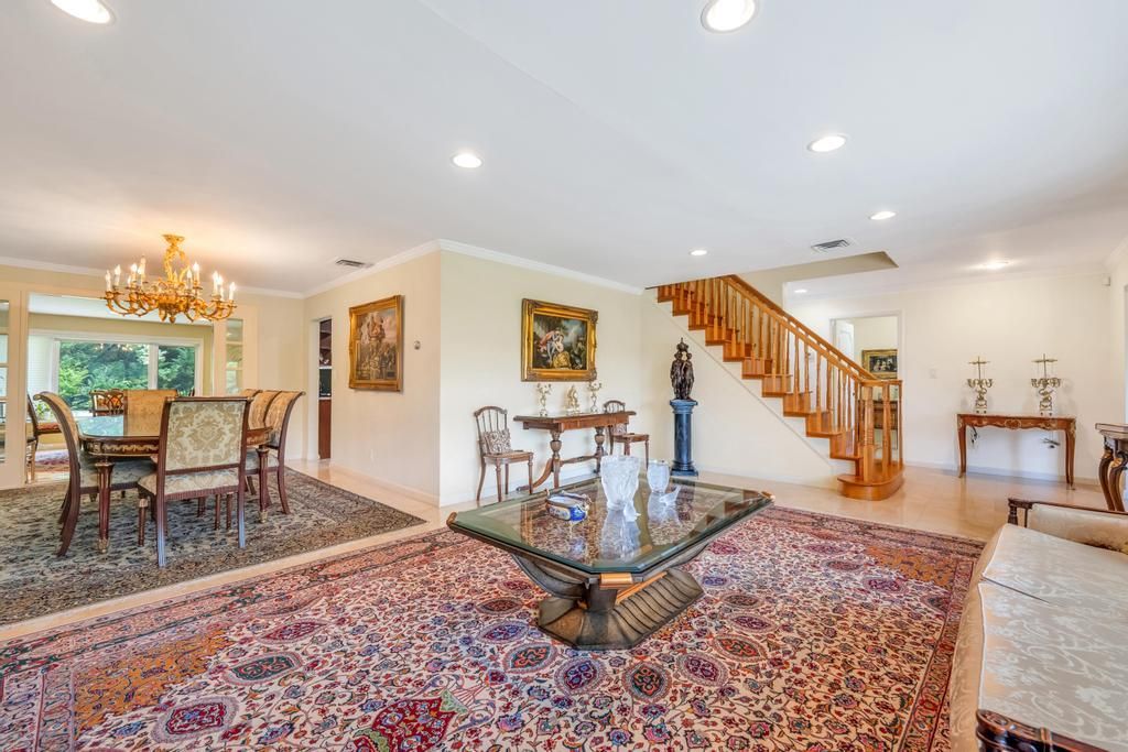 Chandelier, Dining room, Interior, Recessed Lighting