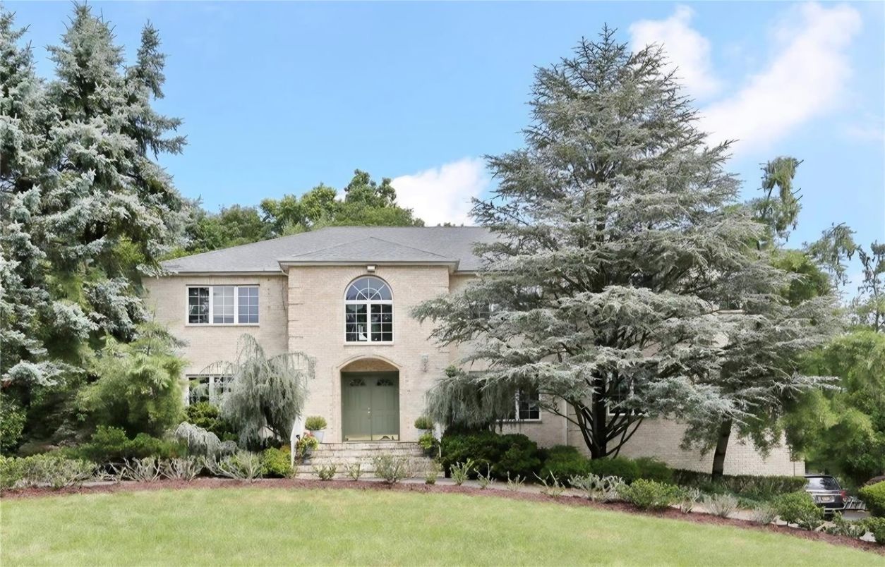 Backyard, Exterior, Facade, French Provincial