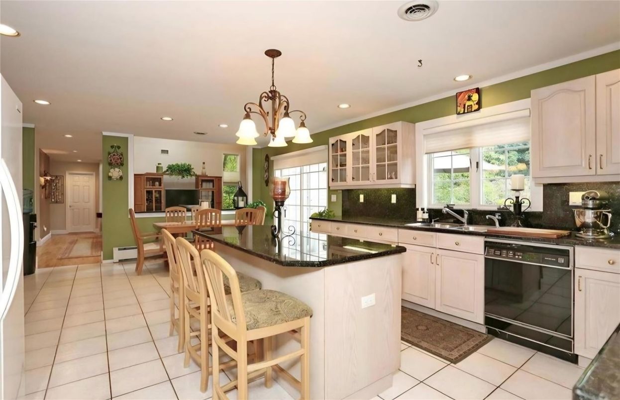 Chandelier, Dining room, Interior, Kitchen, Recessed Lighting