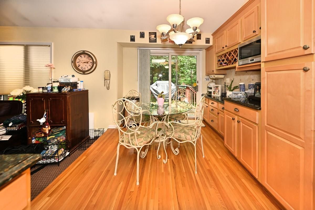 Chandelier, Dining room, Interior, Kitchen, Wood Texture Flooring